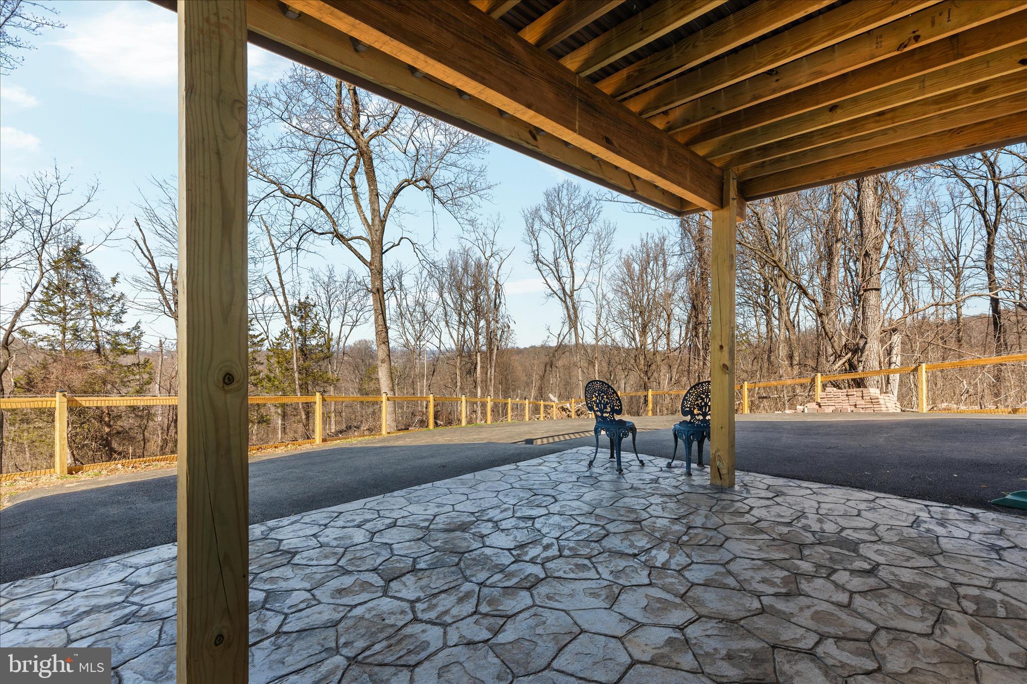 347 Riley Court Front Royal, VA 22630 - Photo 37 of 42 Garage access
