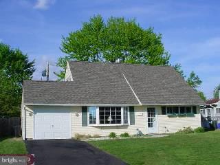14 Mintleaf Road Levittown, PA 19056 - Photo 1 of 6 Gallery Image 1