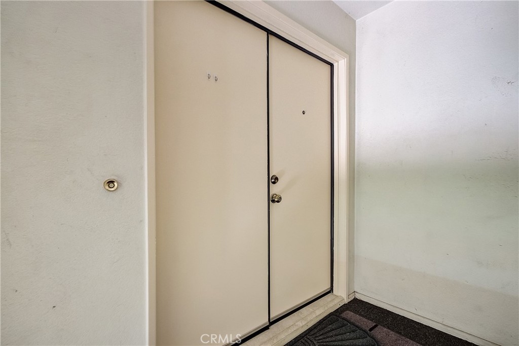 655 Alexander Street, Unit 3 Glendale, CA 91203 - Photo 14 of 26 a view of bathroom