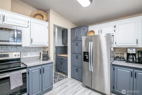 $180,000 | 15216 122nd Avenue East, Unit 3, Puyallup, WA 98374