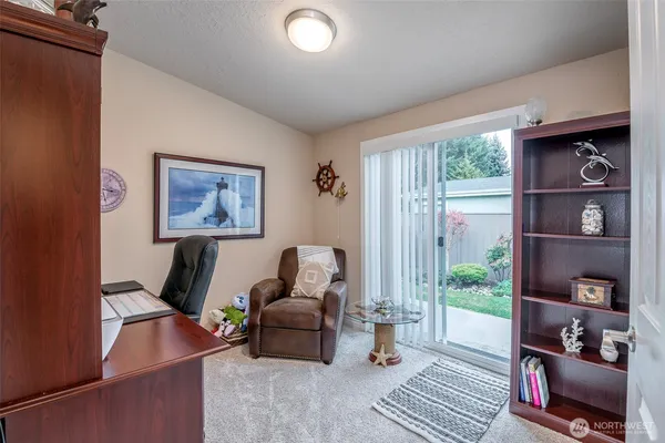 $180,000 | 15216 122nd Avenue East, Unit 3, Puyallup, WA 98374