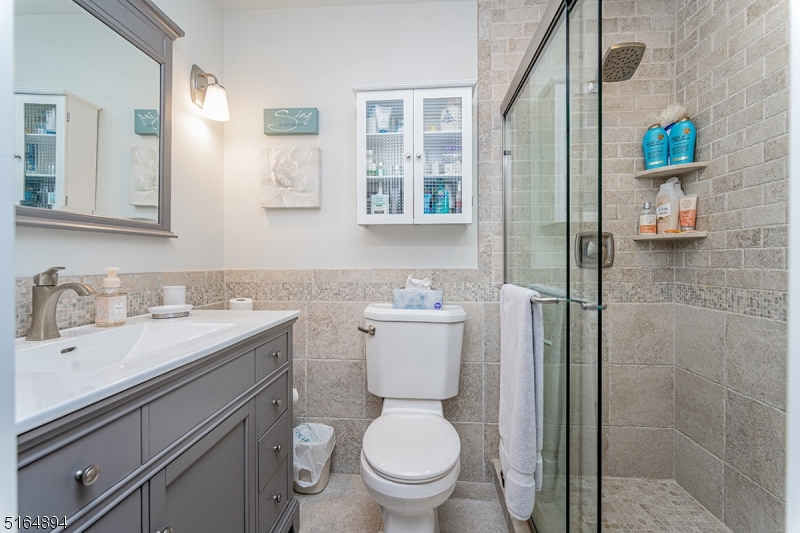 245 Crabtree Court Basking Ridge, NJ 07920 - Photo 13 of 21