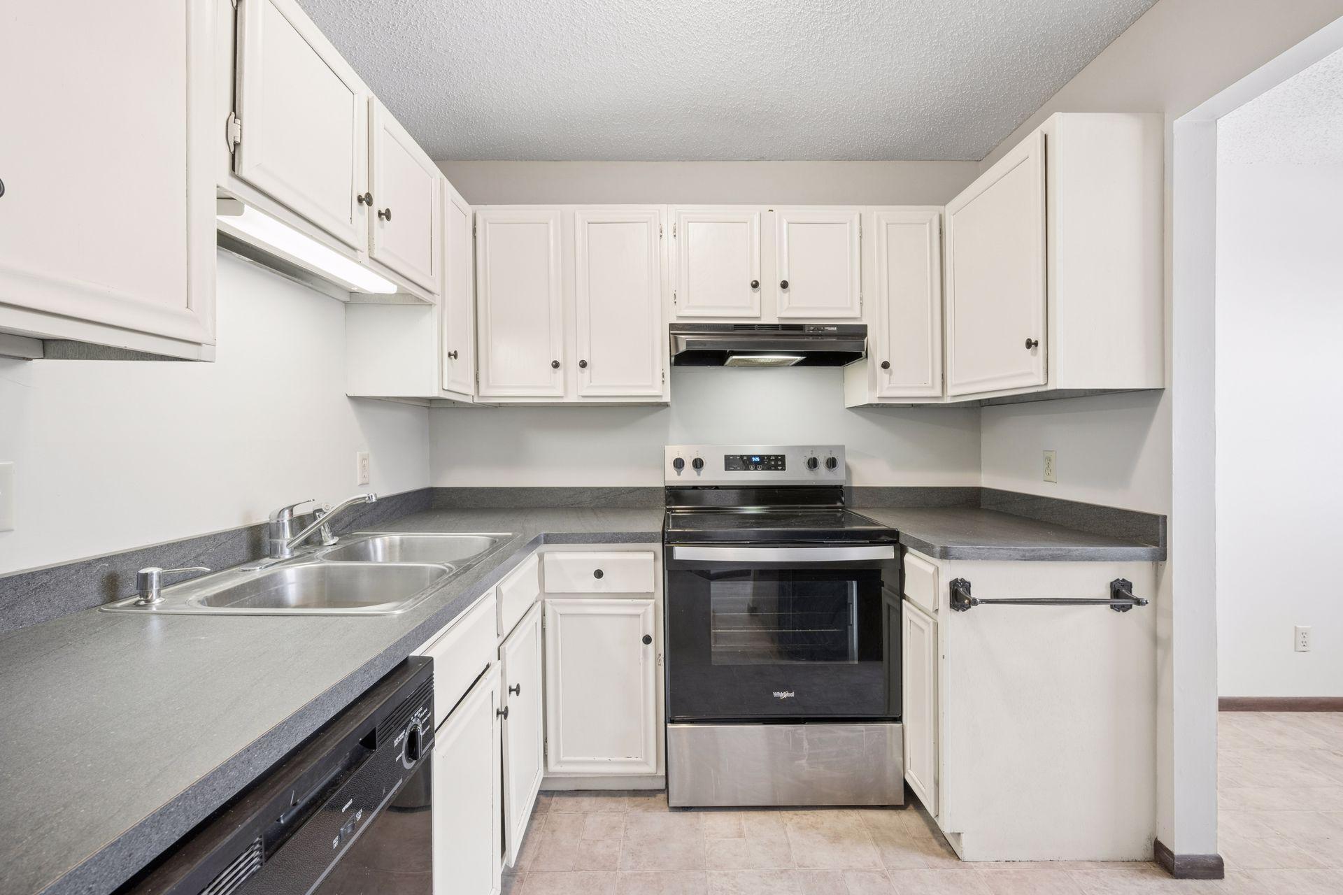 919 Ridge Drive Southeast St. Michael, MN 55376 - Photo 4 of 29