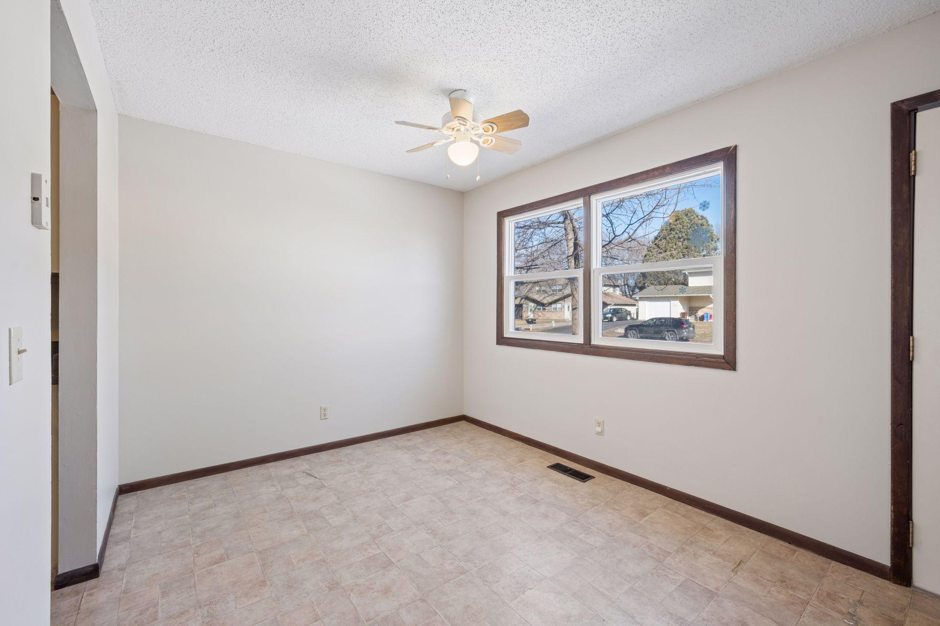 919 Ridge Drive Southeast St. Michael, MN 55376 - Photo 7 of 29