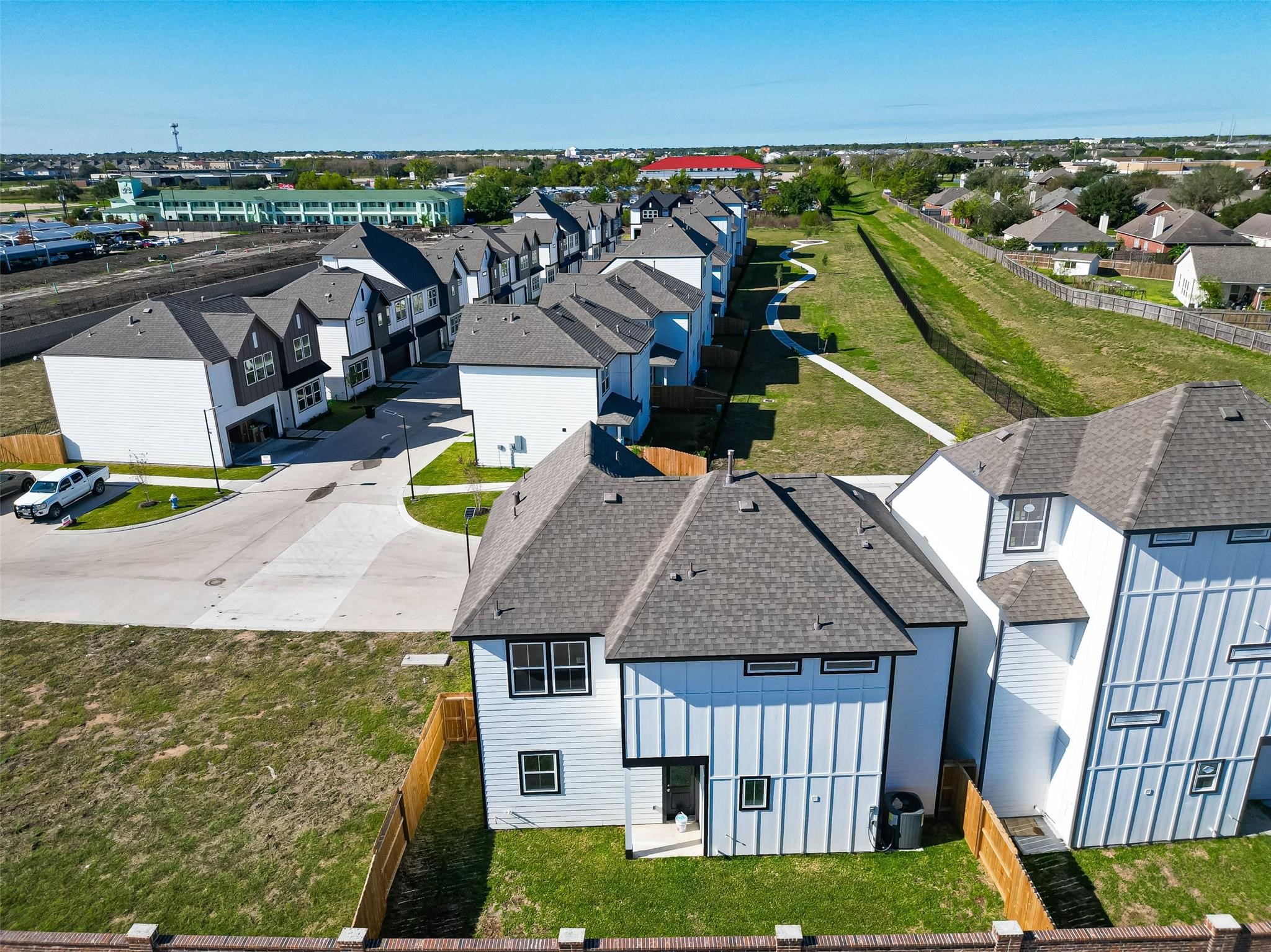 6702 Metro Boulevard, Unit 3 Houston, TX 77083 - Photo 20 of 29