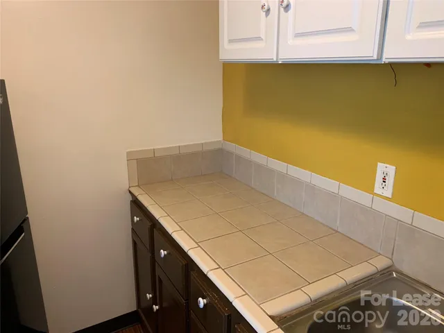 $850 | 544 North Center Street, Unit D, Statesville, NC 28677