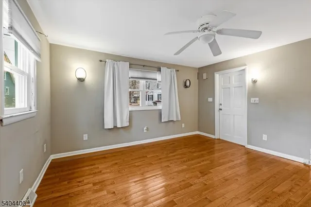 $2,000 | 32 West New Street, Rockaway, NJ 07866