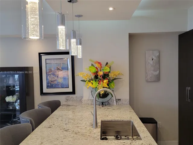 $4,500 | 1830 South Ocean Drive, Unit 2312, Hallandale Beach, FL 33009