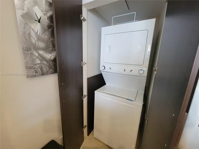 $4,500 | 1830 South Ocean Drive, Unit 2312, Hallandale Beach, FL 33009