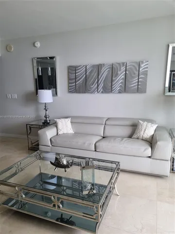 $4,500 | 1830 South Ocean Drive, Unit 2312, Hallandale Beach, FL 33009
