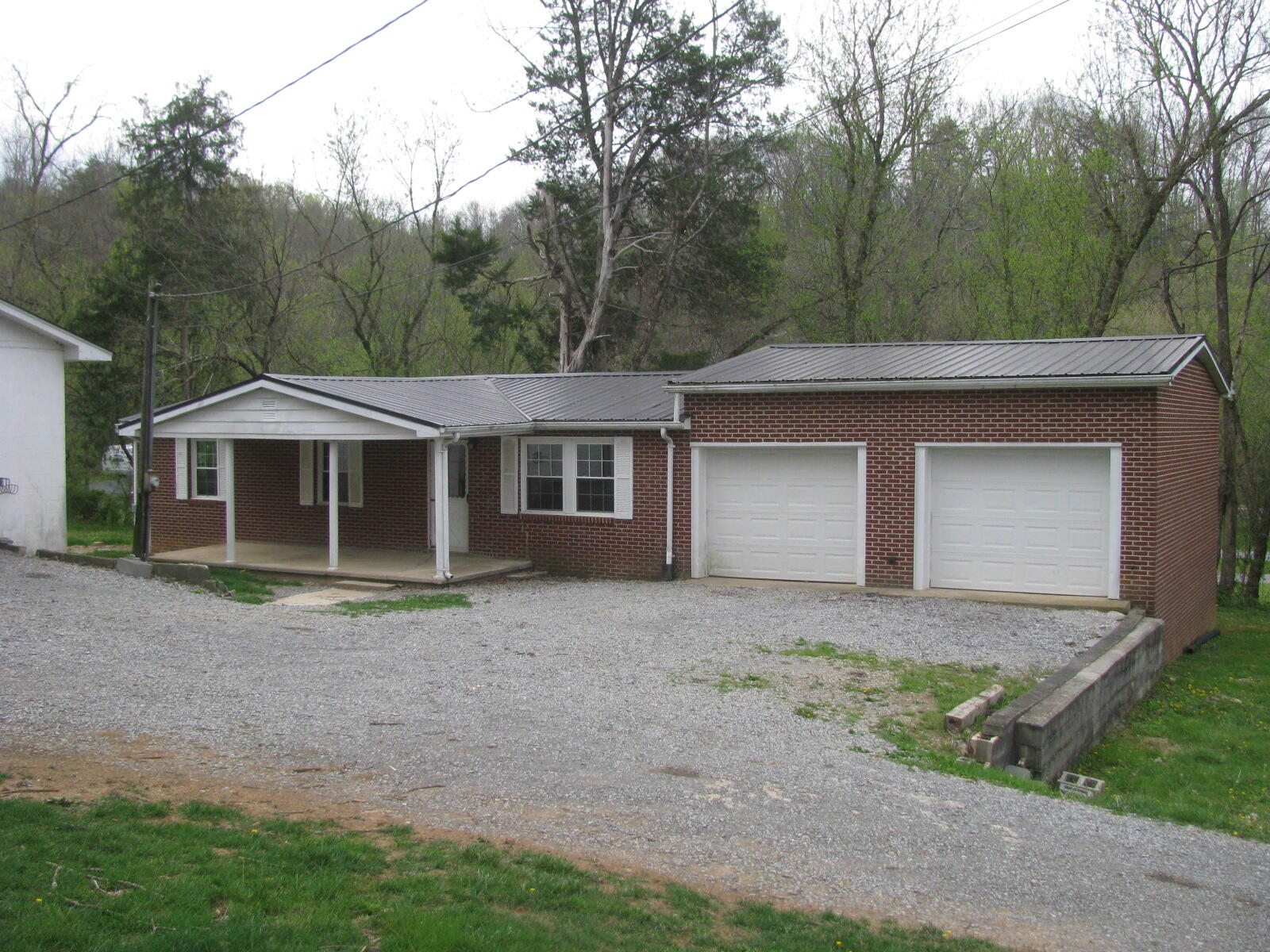 381 Rock Hill Road Watauga, TN 37694 - Photo 1 of 16 073