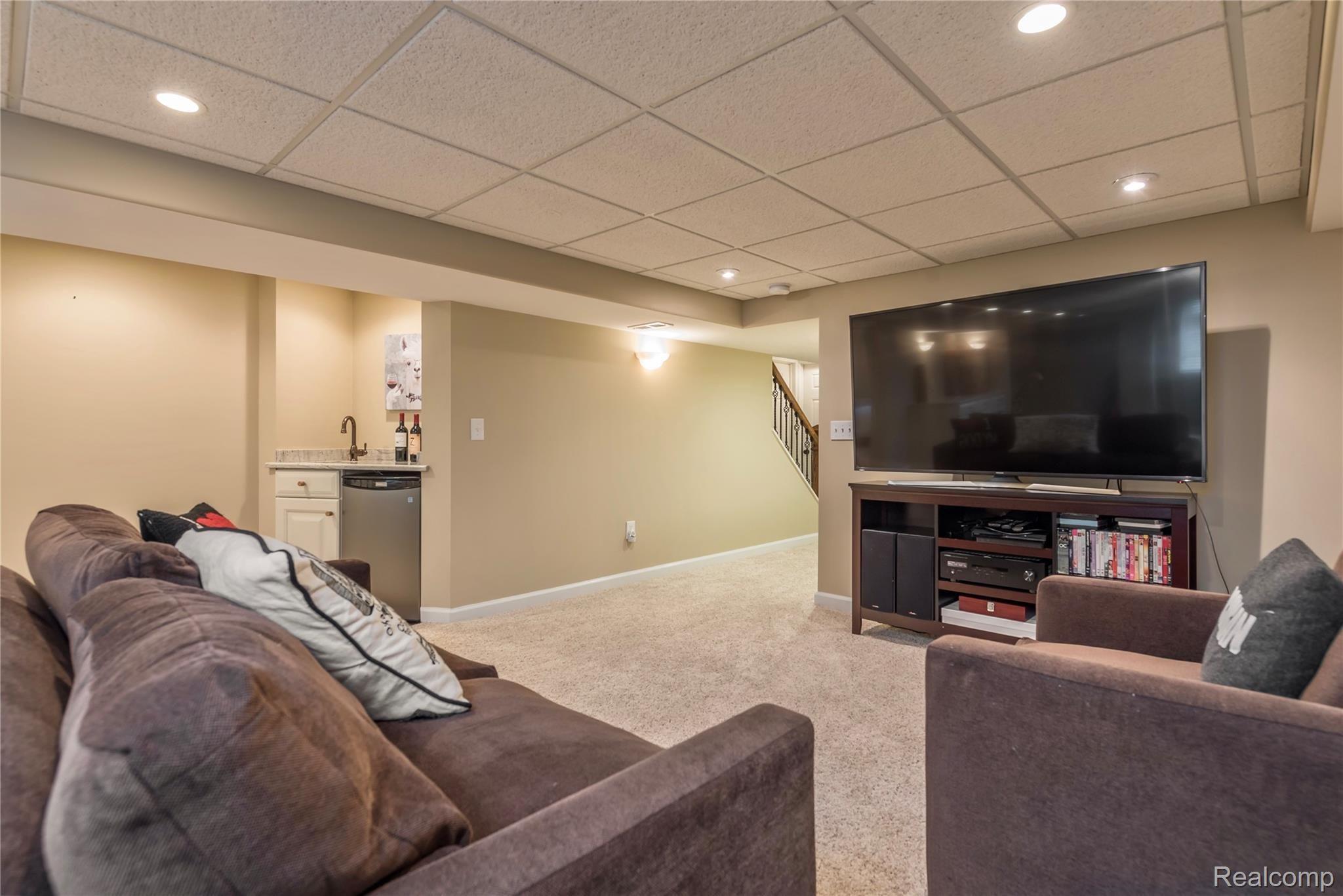 470 Lahser Road Bloomfield Hills, MI 48301 - Photo 18 of 26 Rec Room View 2