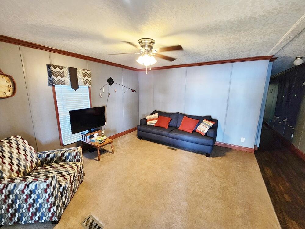 3786 Princess Pond Road Summerton, SC 29148 - Photo 13 of 33 20241202_131624