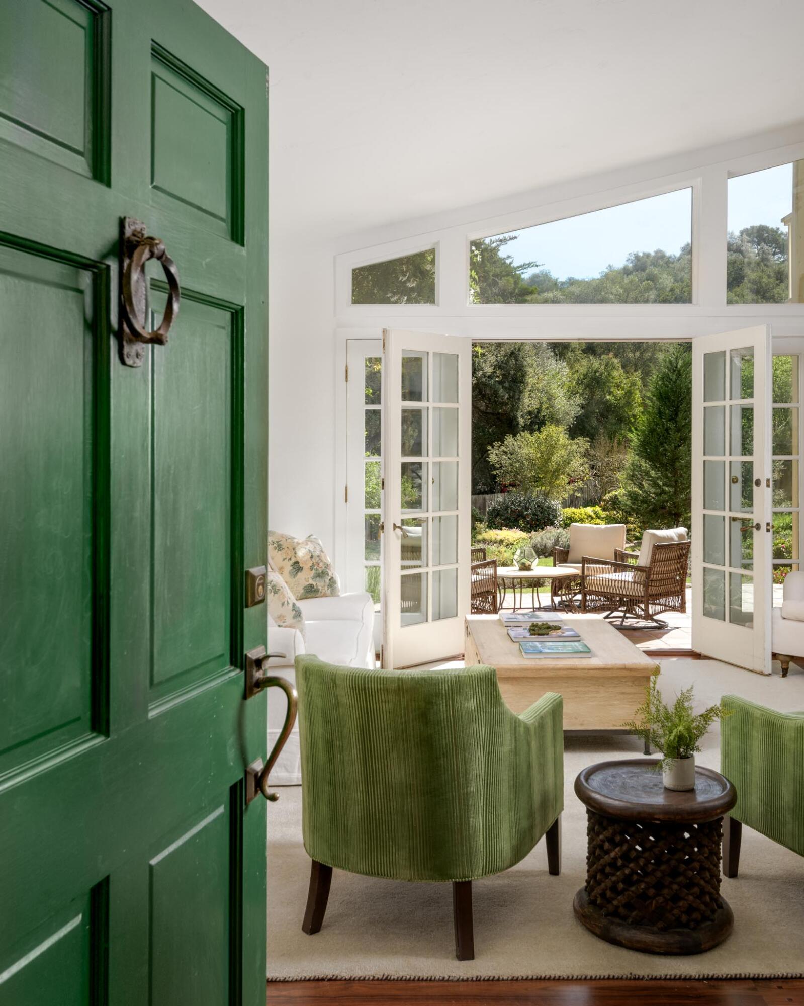 2795 East Valley Road Montecito, CA 93108 - Photo 3 of 21 Entry