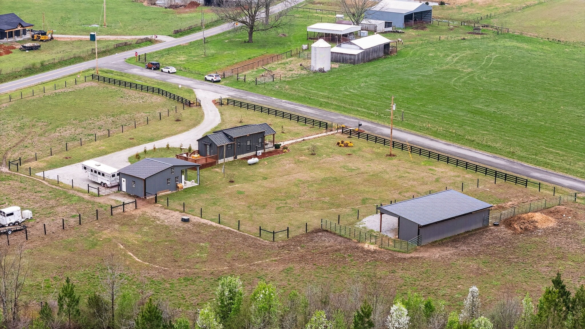 1765 Sugartree Springs Road Belvidere, TN 37306 - Photo 20 of 42 an aerial view of a house with outdoor space
