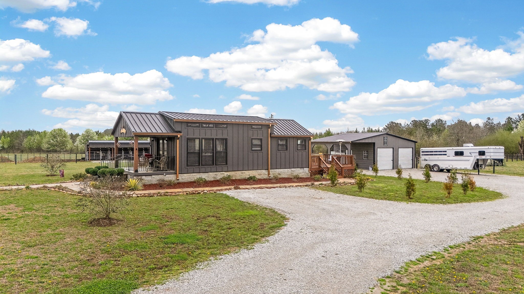 1765 Sugartree Springs Road Belvidere, TN 37306 - Photo 8 of 42 a front view of house with yard and lake view