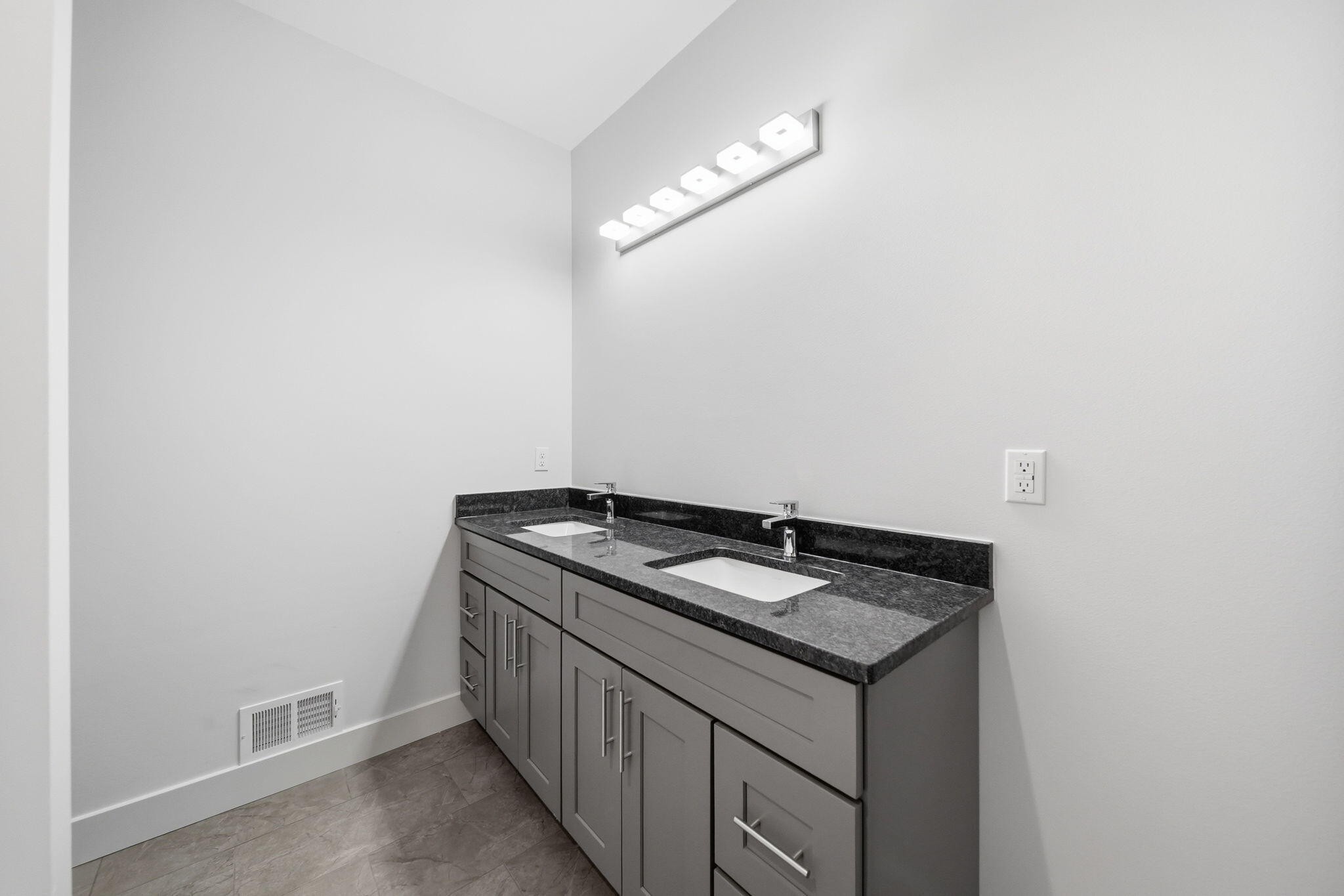 1823 North Sutton Road Jackson, MI 49201 - Photo 21 of 46 1823 N Sutton Rd, Jackson, MI 49202