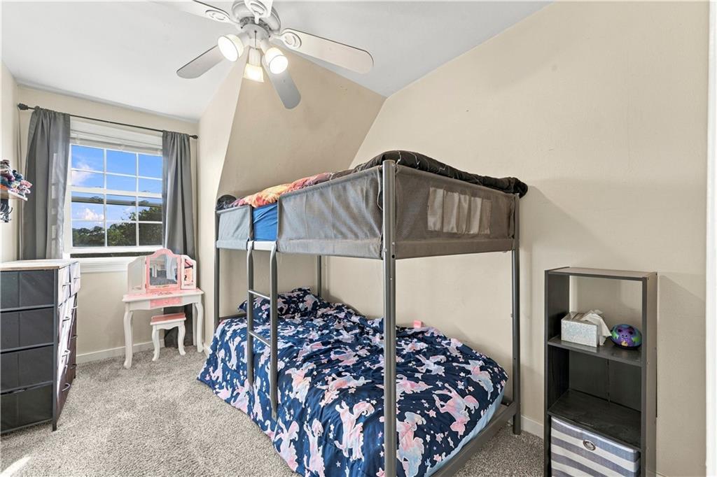 1625 Elderslee Road Pittsburgh, PA 15227 - Photo 22 of 25 Gallery Image 22
