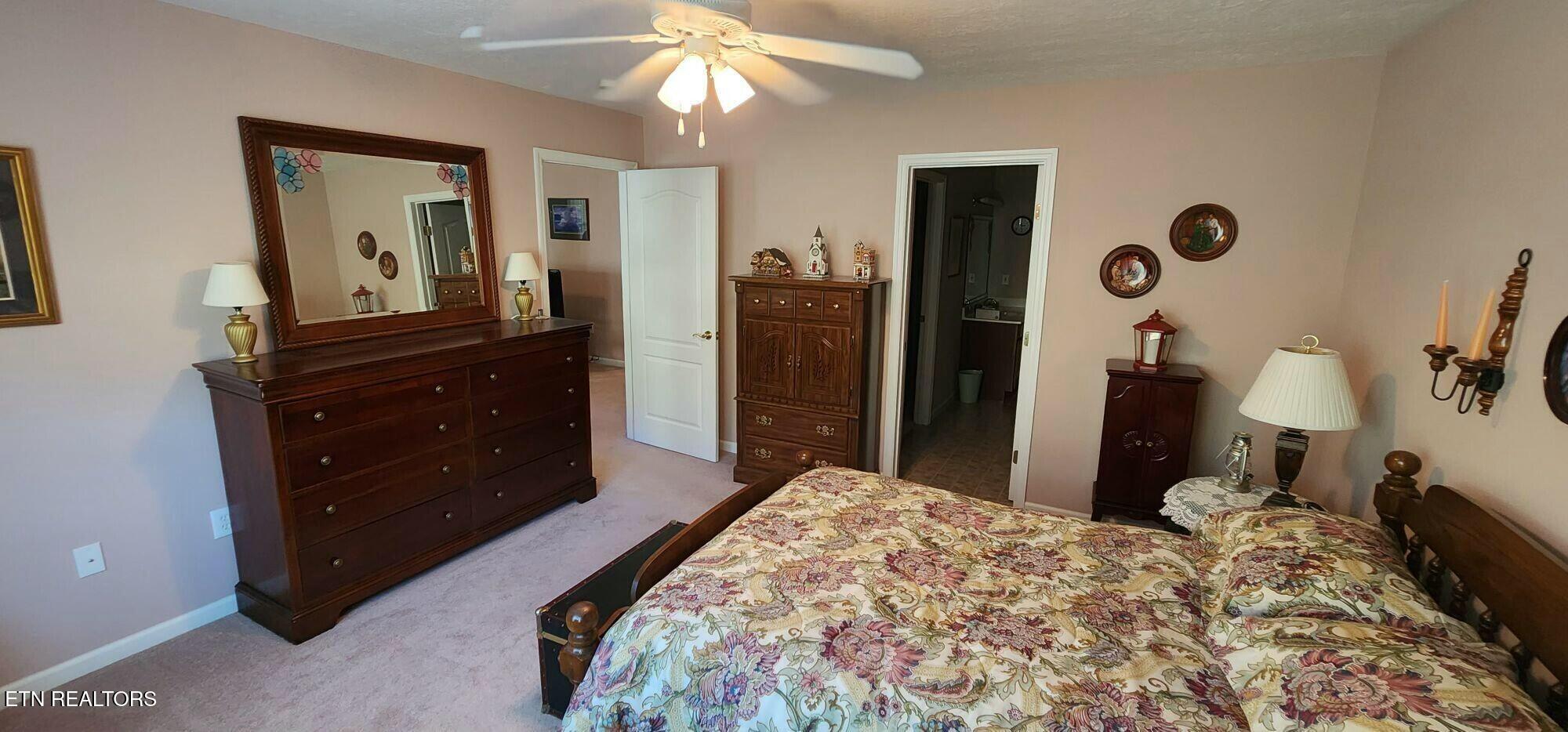 3241 Mountain Spring Way Knoxville, TN 37917 - Photo 8 of 12 tempImageTj1wxp