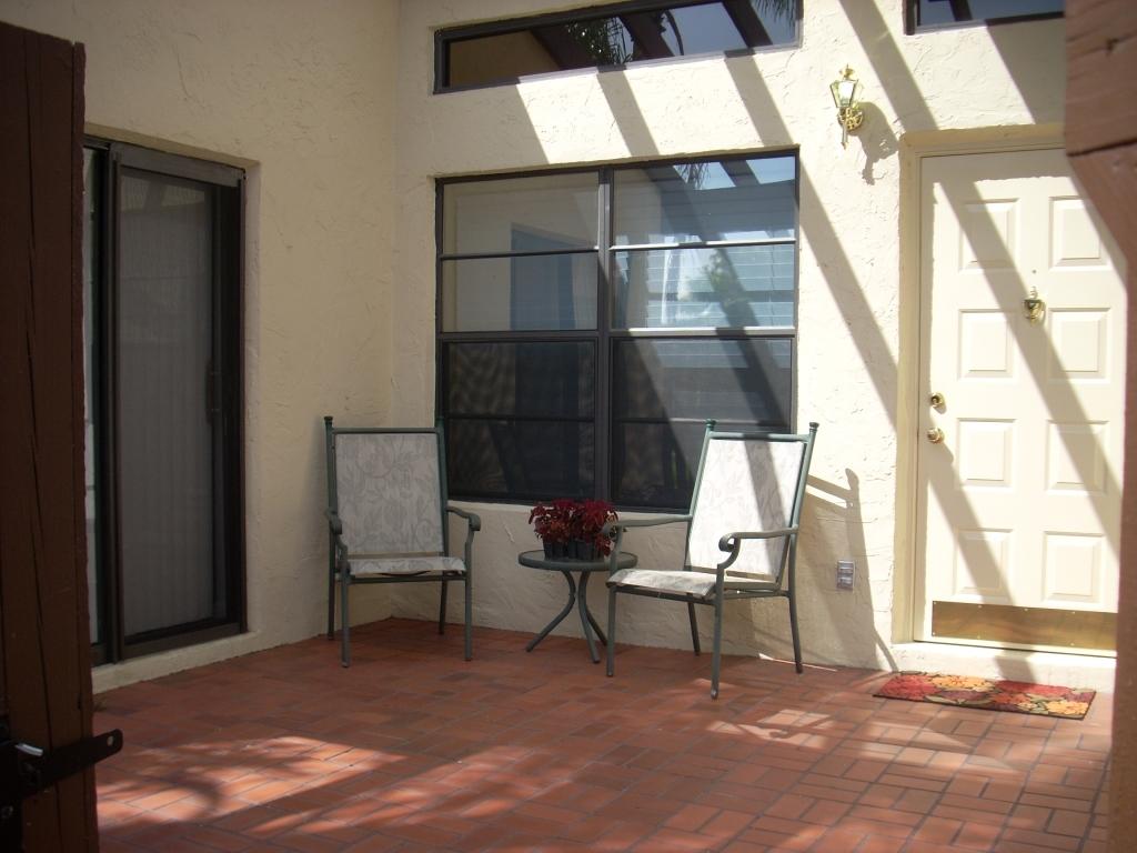 13959 Nesting Way, Unit C Delray Beach, FL 33484 - Photo 3 of 19 2
