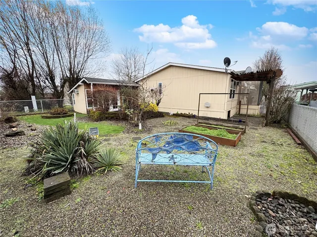 $168,000 | 77 Blue Heron Drive, Longview, WA 98632