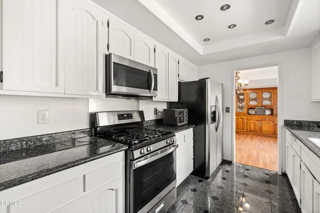 $925,000 | 905 Kumquat Place, Oxnard, CA 93036