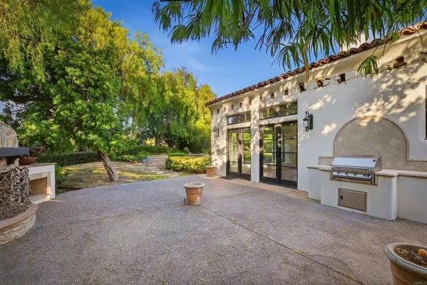 $5,150,000 | 18325 Calle La Serra, Rancho Santa Fe, CA 92091