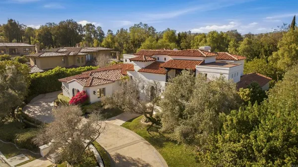 $5,150,000 | 18325 Calle La Serra, Rancho Santa Fe, CA 92091