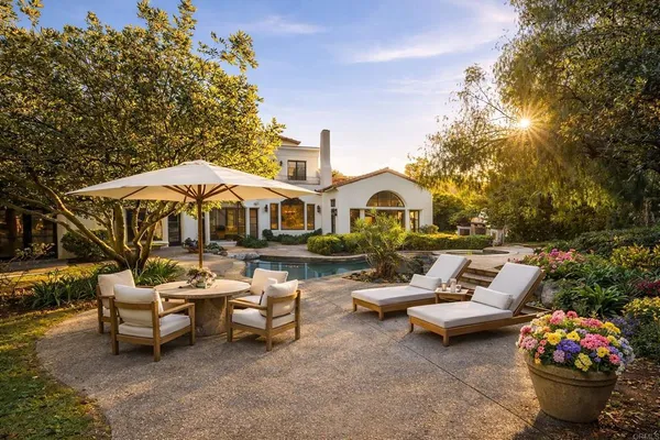 $5,150,000 | 18325 Calle La Serra, Rancho Santa Fe, CA 92091