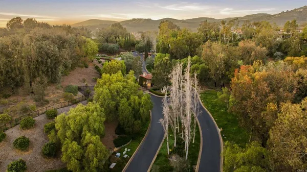 $5,150,000 | 18325 Calle La Serra, Rancho Santa Fe, CA 92091