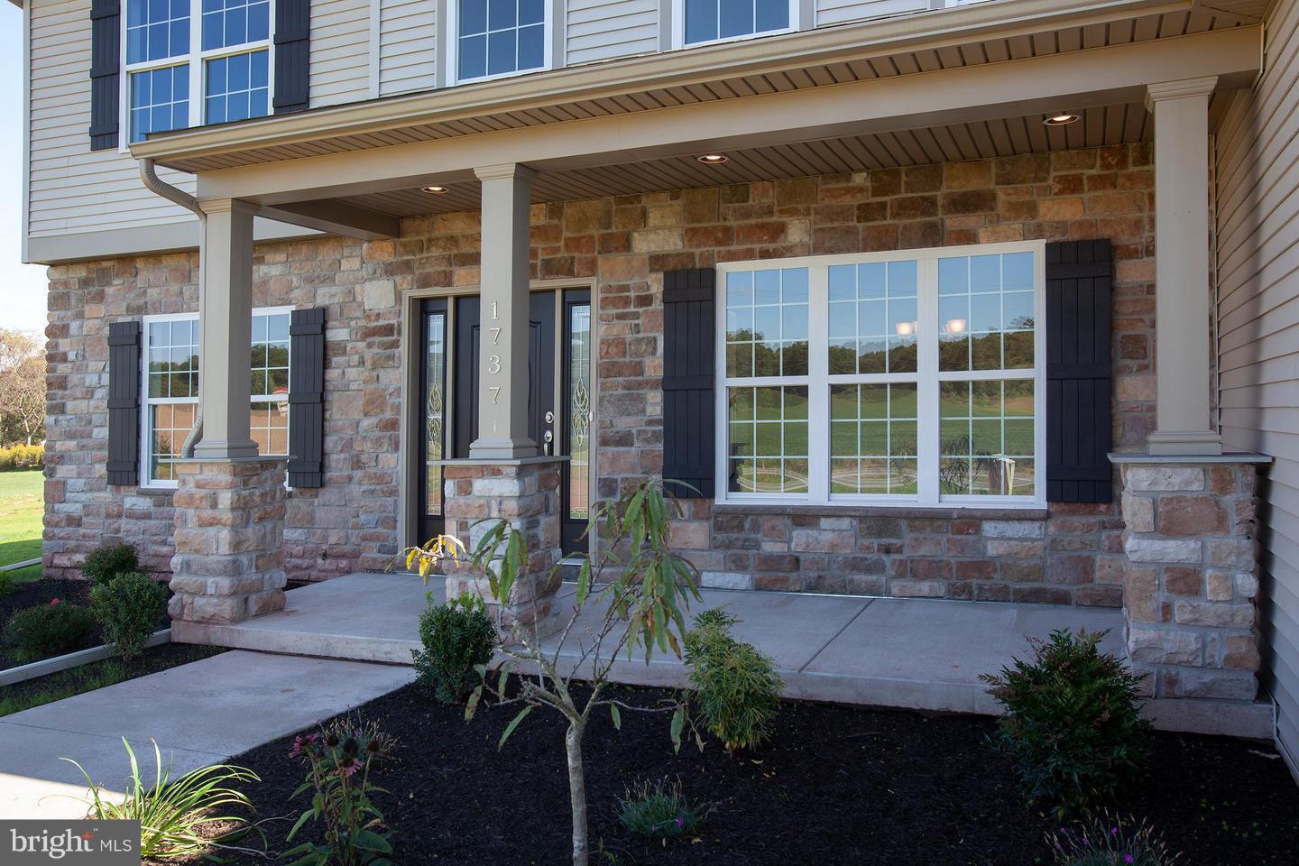 1737 Deodate Road Elizabethtown, PA 17022 - Photo 2 of 27 Gallery Image 2