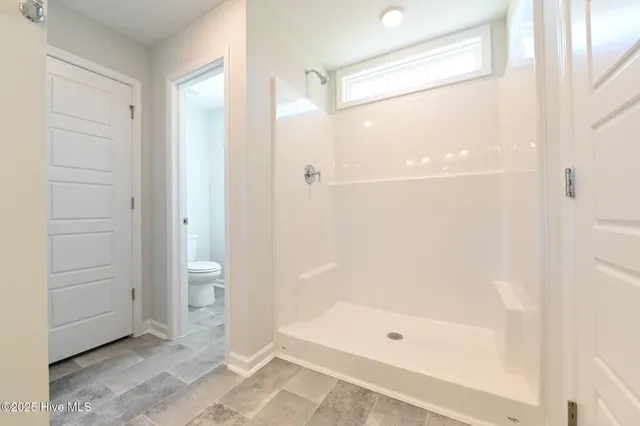 $279,706 | 207 Hl Vly Drive, Unit LOT 59), La Grange, NC 28551