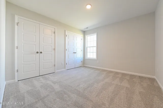 $279,706 | 207 Hl Vly Drive, Unit LOT 59), La Grange, NC 28551