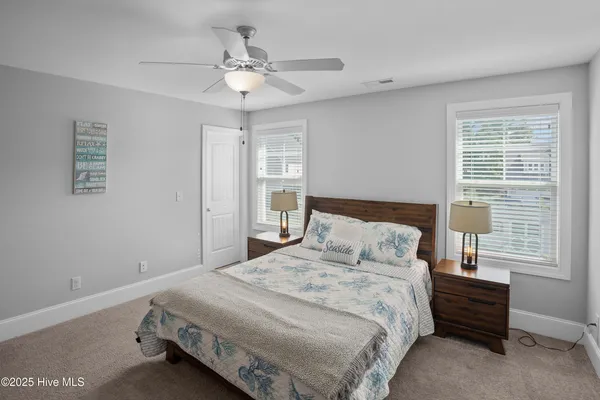 $2,800 | 61 Sailor Sky Way, Hampstead, NC 28443