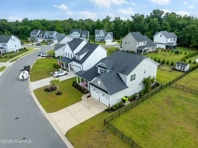 $2,800 | 61 Sailor Sky Way, Hampstead, NC 28443