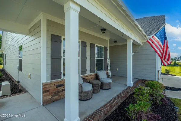 $2,800 | 61 Sailor Sky Way, Hampstead, NC 28443