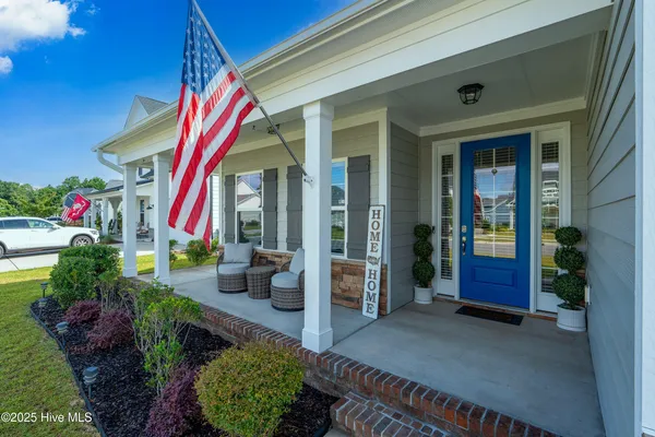 $2,800 | 61 Sailor Sky Way, Hampstead, NC 28443