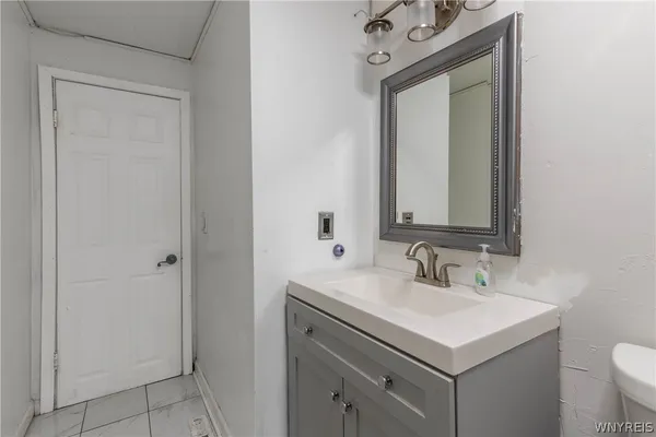 $424,900 | 6795 Nash Road, Wheatfield, NY 14120