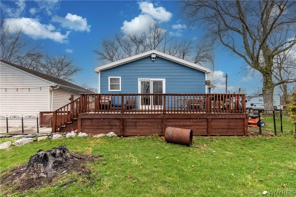 $424,900 | 6795 Nash Road, Wheatfield, NY 14120