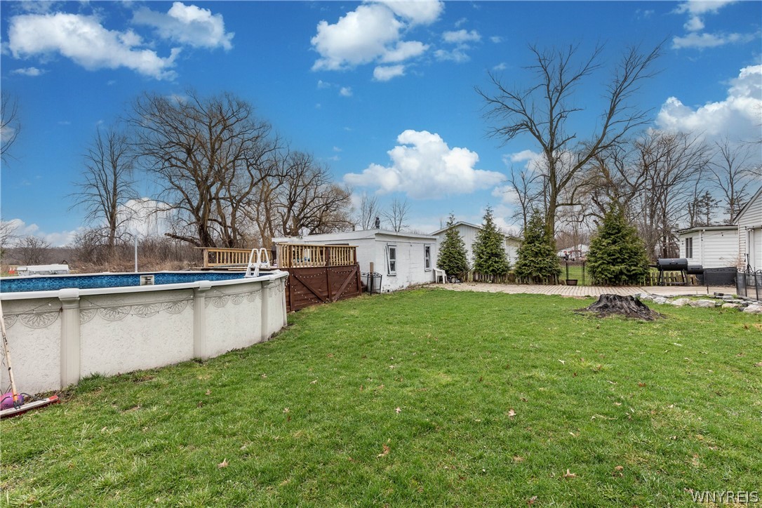 6795 Nash Road Wheatfield, NY 14120 - Photo 43 of 43 Above Ground Pool