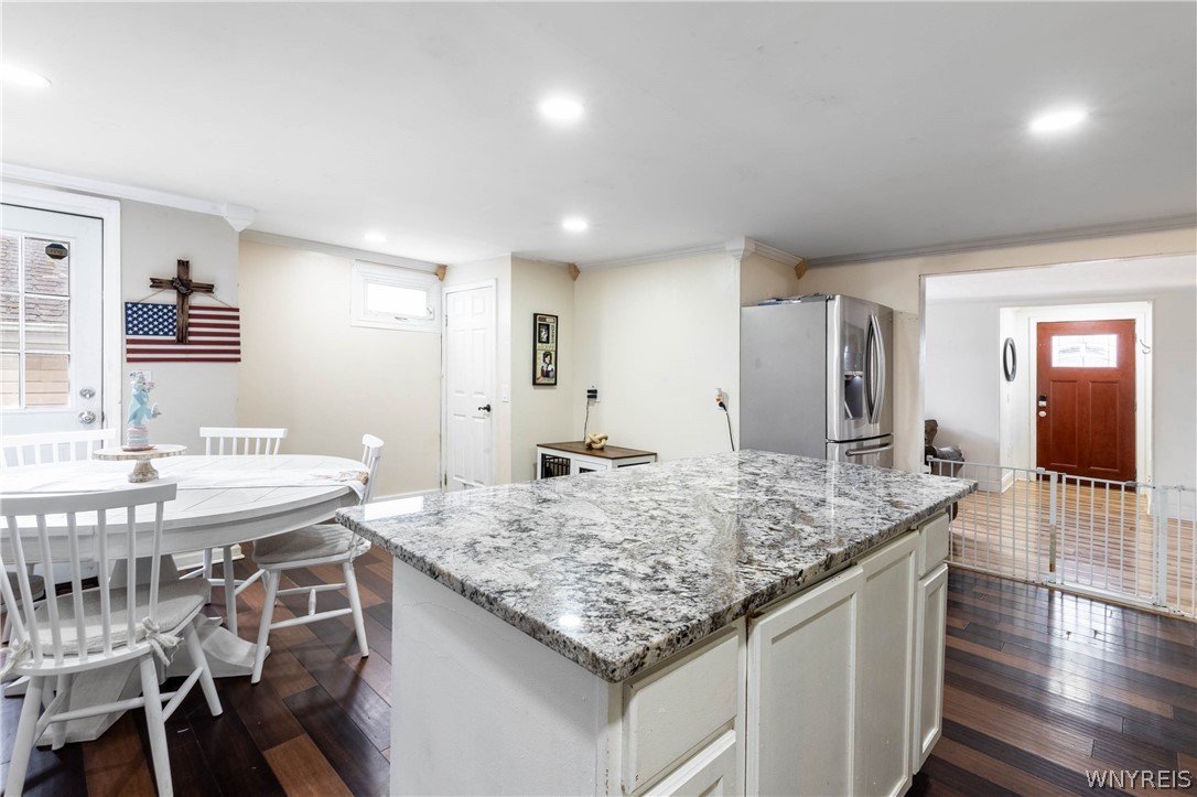 6795 Nash Road Wheatfield, NY 14120 - Photo 6 of 43