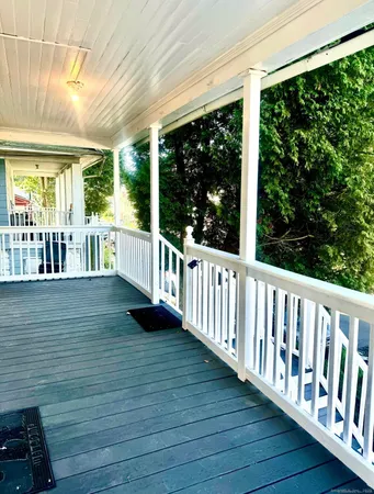 $2,000 | 219 Connecticut Avenue, New London, CT 06320