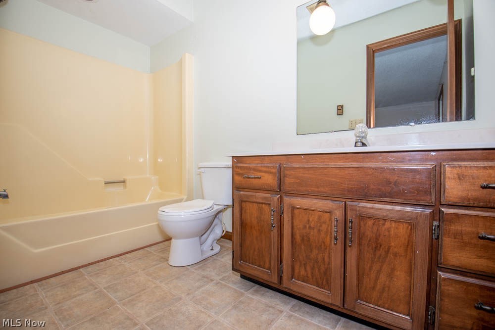 25430 Georgetown Road Homeworth, OH 44634 - Photo 7 of 20