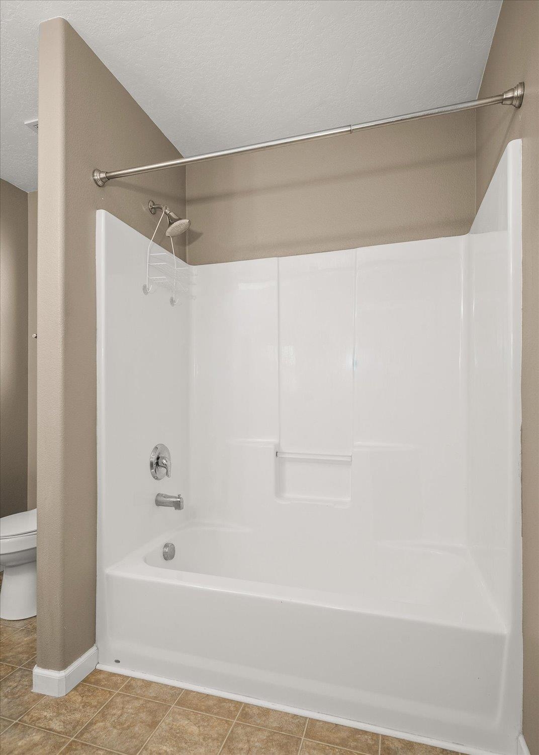 7905 North Ash Lane Spokane, WA 99208 - Photo 16 of 50