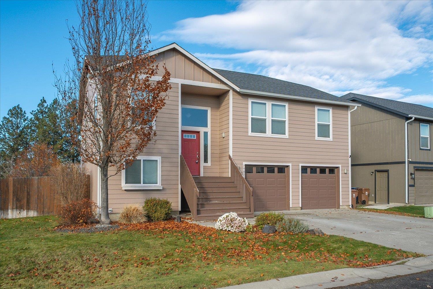 7905 North Ash Lane Spokane, WA 99208 - Photo 2 of 50