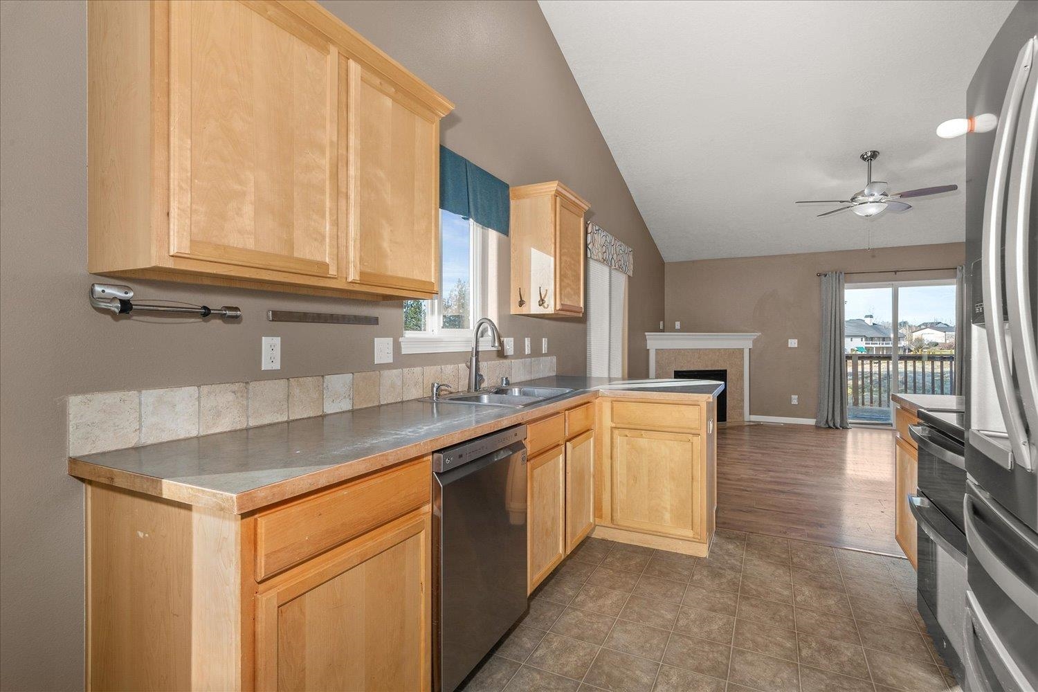 7905 North Ash Lane Spokane, WA 99208 - Photo 10 of 50