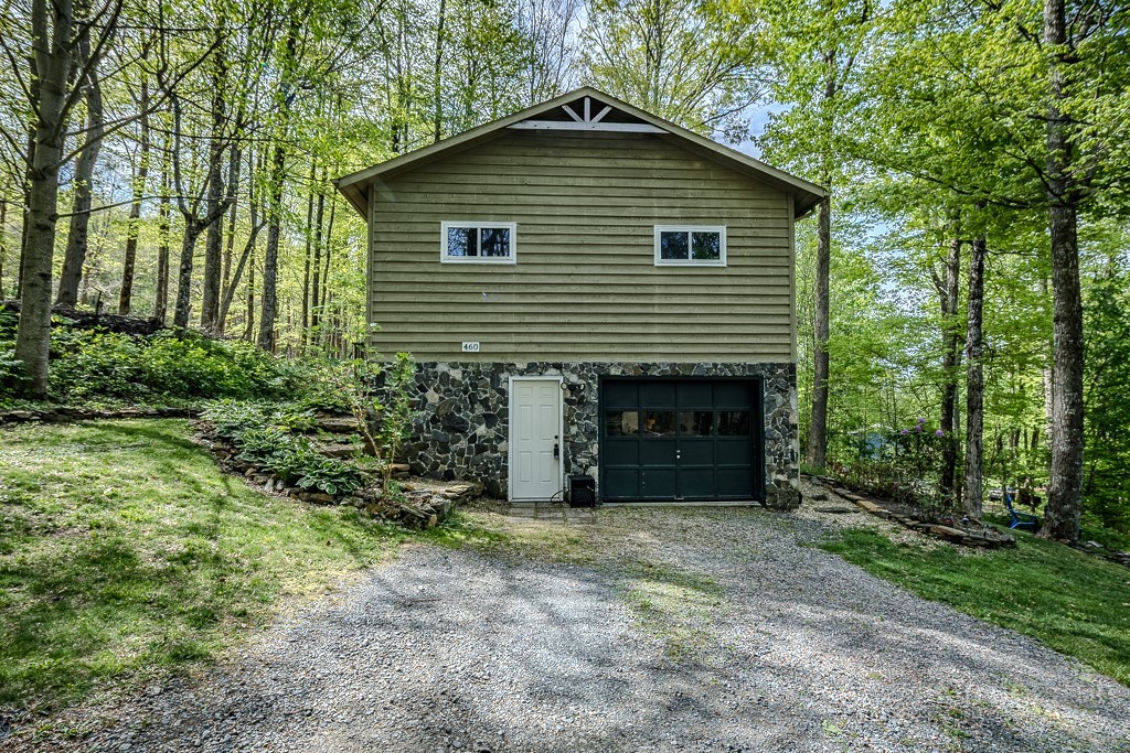 460 Harley Perry Road Zionville, NC 28698 - Photo 2 of 45