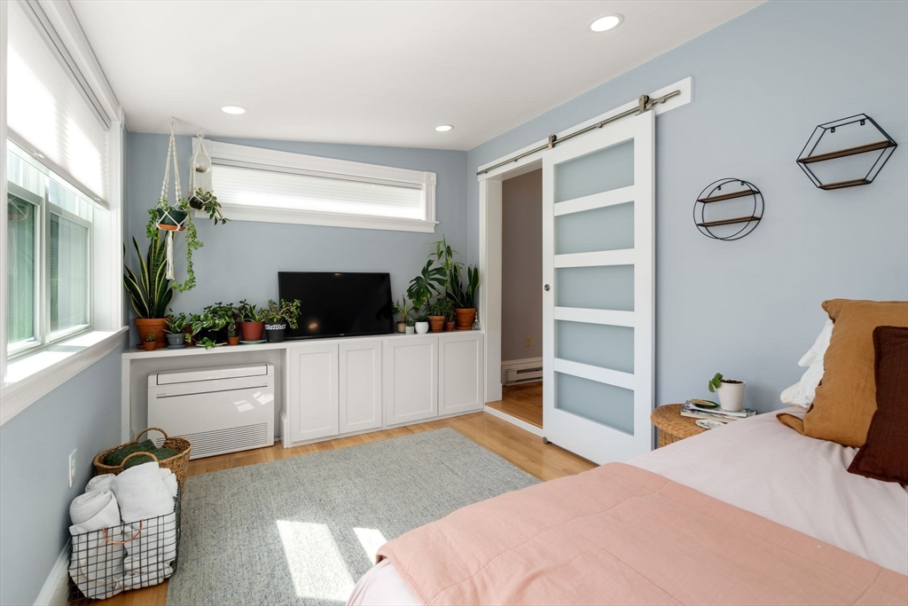 29 Charnwood Road, Unit 2 Somerville, MA 02144 - Photo 20 of 36 Gallery Image 20