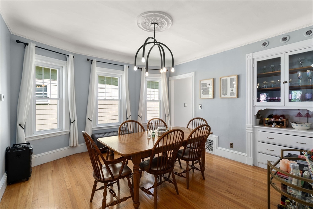 29 Charnwood Road, Unit 2 Somerville, MA 02144 - Photo 9 of 36 Gallery Image 9