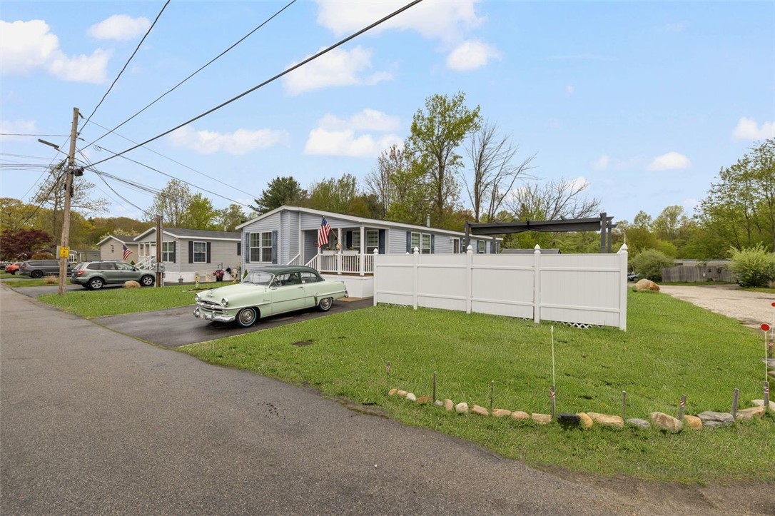40 Hemlock Road Glocester, RI 02814 - Photo 40 of 41 Gallery Image 40